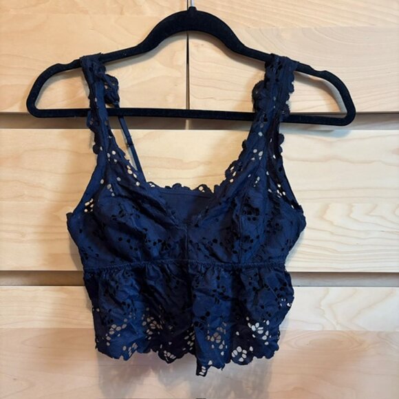 AERIE BLACK LACE BRALETTE TOP, LIKE NEW SIZE: MEDIUM - Picture 1 of 3
